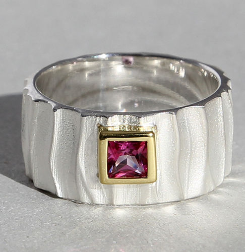 Ring 925/- Silber mit pink Topas