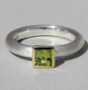 Ring Peridot  carré 925/- Silber, teilvergoldet
